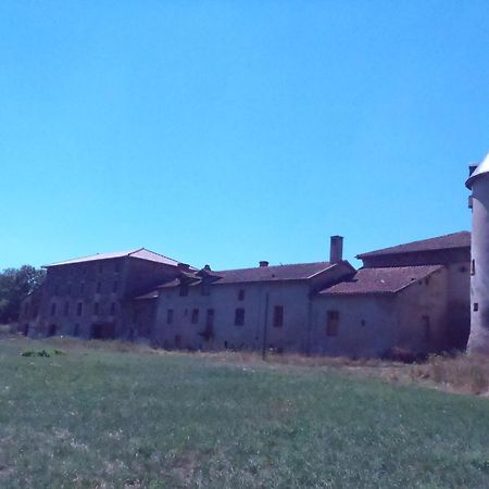 Dormez Dans La Chambre Du Meunier ! Acomodação com café da manhã Germolles-sur-Grosne Exterior foto